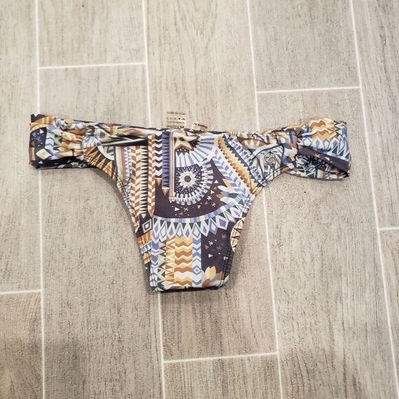 Chapéu de Sol Made in Brazil Bikini Bottoms - Picture 3 of 6